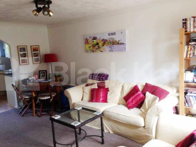 			NEW INSTRUCTION, 2 Bedroom, 1 bath, 1 reception House			 Rosethorn Close, Balham/Clapham South